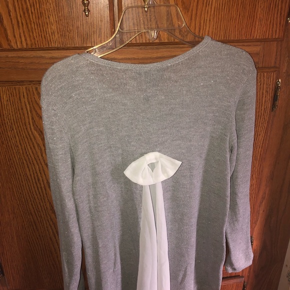 Gray Top - Picture 2 of 5